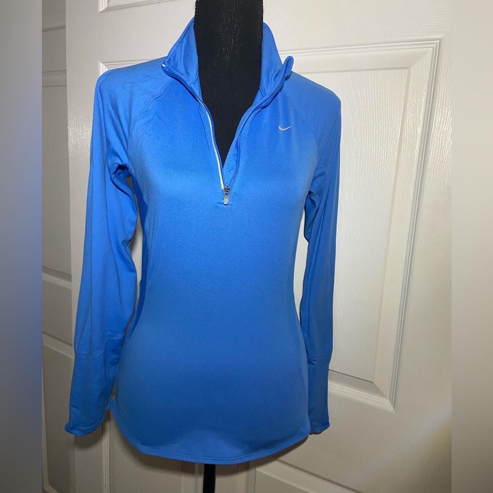 Nike Element Dri-FIT Half-Zip Periwinkle Blue Women’s Small Performance Top